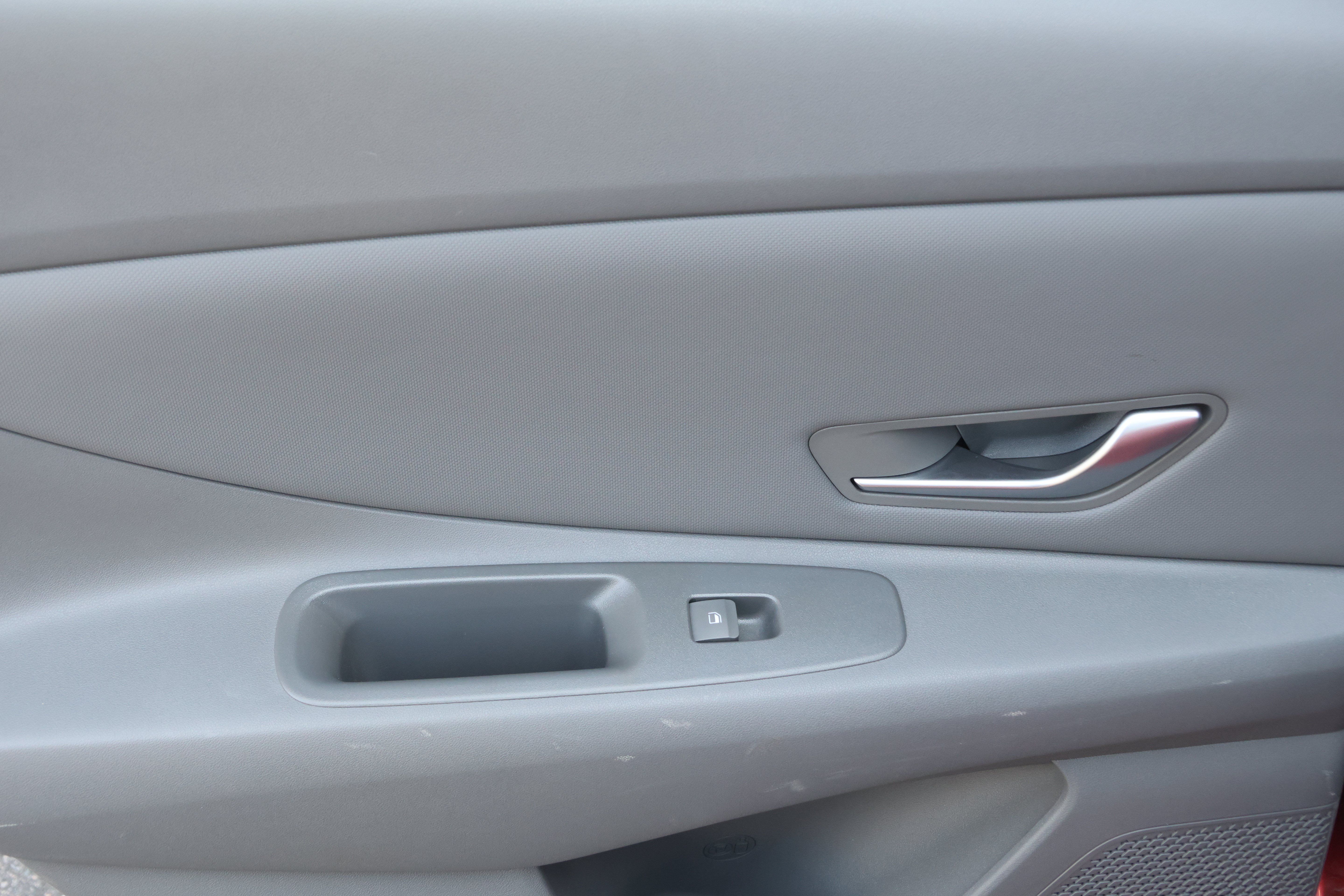 Used 2023 Hyundai Elantra SEL w/ Convenience Package FWD image 33