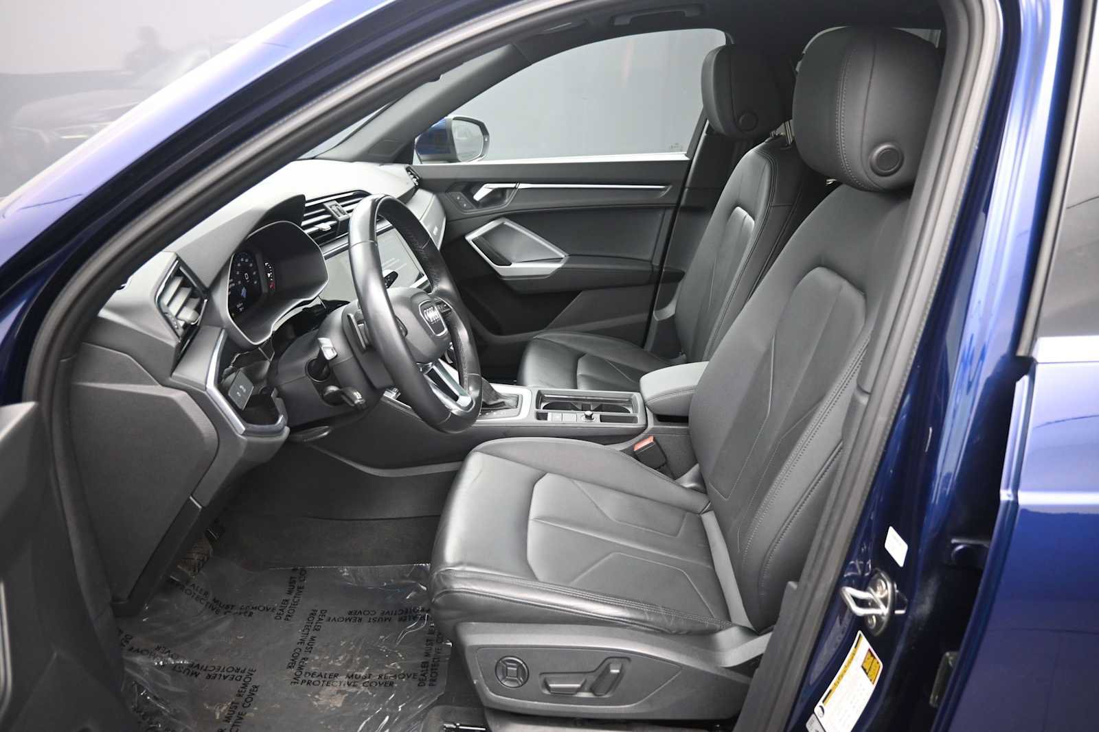 Used 2023 Audi Q3 2.0T Premium Plus AWD/4WD image 18