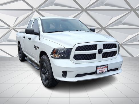 Used 2019 RAM 1500 Express w/ Express Value Package image 2