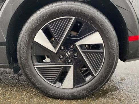 Used 2025 Hyundai Ioniq 5 SE image 10