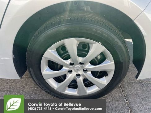 Used 2025 Toyota Corolla LE image 25