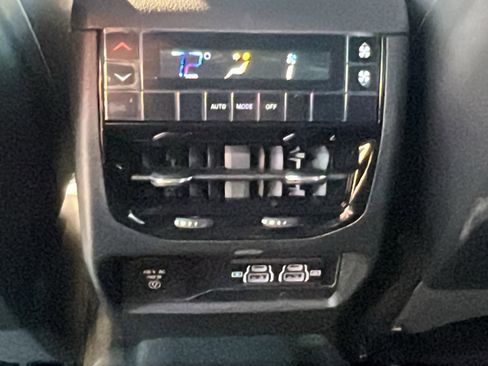 New 2025 Jeep Grand Cherokee L Laredo image 20