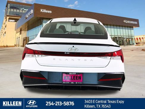 Used 2026 Hyundai Elantra SEL Sport Premium FWD image 8
