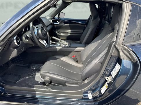 Used 2025 MAZDA MX-5 Miata RF Grand Touring RWD image 10