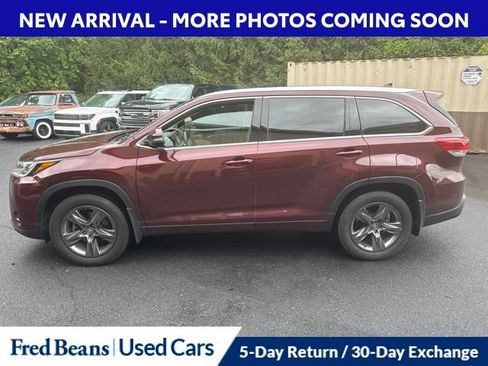 Used 2018 Toyota Highlander Limited Platinum AWD/4WD image 1