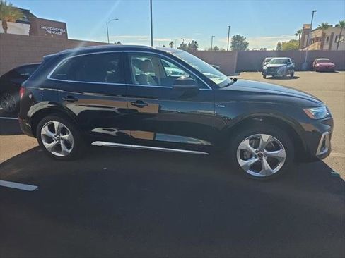 Certified 2023 Audi Q5 2.0T Premium Plus w/ Premium Plus Package image 5
