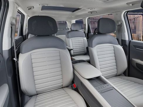 New 2026 Kia EV9 Land image 15