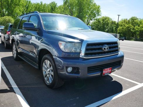 Used 2008 Toyota Sequoia SR5 AWD/4WD image 5