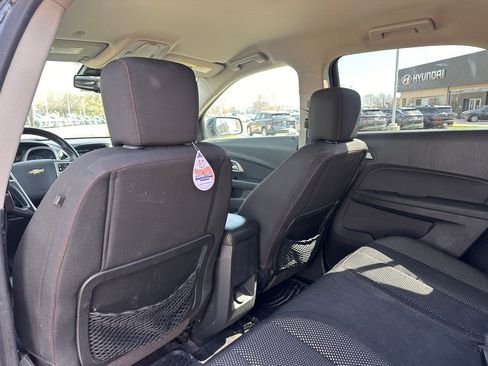 Used 2016 Chevrolet Equinox LT w/ Convenience Package image 17