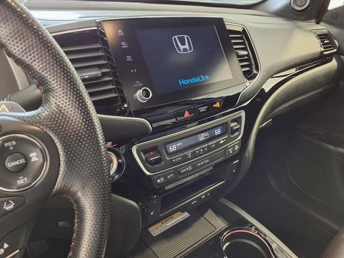 Used 2023 Honda Ridgeline Black Edition image 11