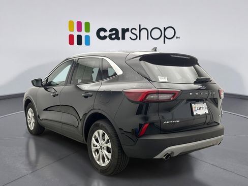 Used 2023 Ford Escape Active image 3