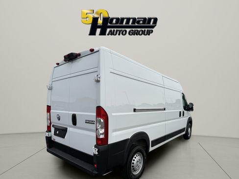 Used 2026 RAM ProMaster 2500 w/ Convenience Group FWD image 5