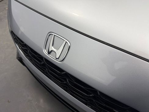 Used 2026 Honda HR-V EX-L image 32