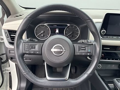 Used 2023 Nissan Rogue SV w/ SV Premium B Package AWD/4WD image 15