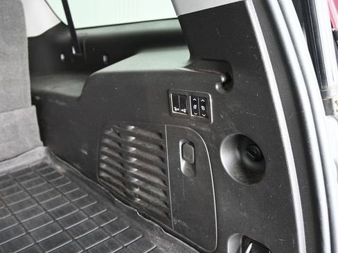 Used 2016 Chevrolet Suburban LTZ image 45