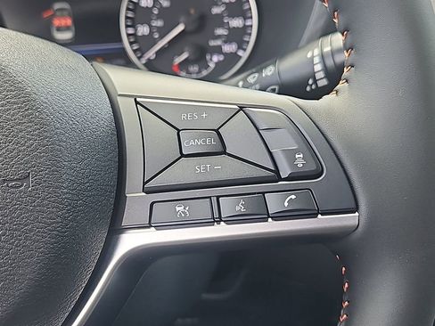 New 2025 Nissan Sentra SR image 11