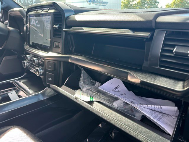 Used 2022 Ford F150 Lariat w/ Equipment Group 502A High AWD/4WD image 15