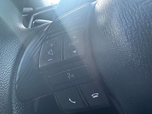 Used 2016 MAZDA MAZDA3 i Sport image 33