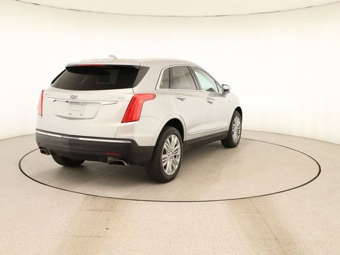 Used 2019 Cadillac XT5 Premium Luxury FWD image 6