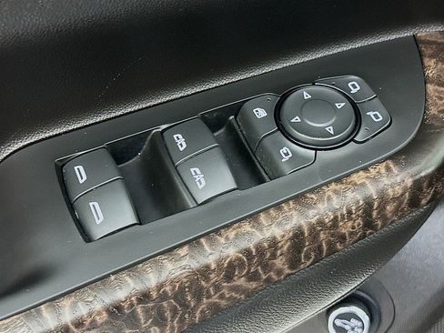 Used 2023 GMC Acadia Denali w/ Denali Ultimate Package image 20