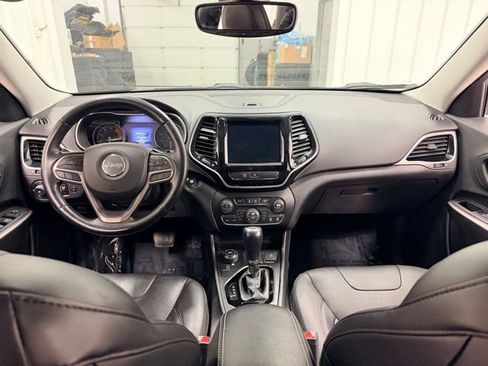 Used 2020 Jeep Cherokee Limited image 20