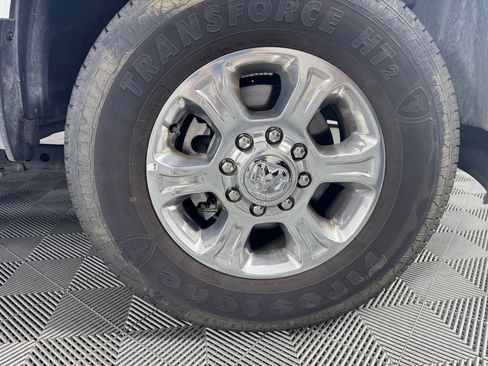 Used 2025 RAM 2500 Big Horn AWD/4WD image 13