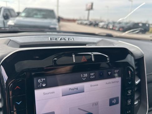 Used 2023 RAM 1500 Laramie image 26