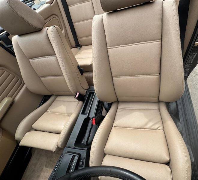 Used 1991 BMW 325i Convertible RWD image 33