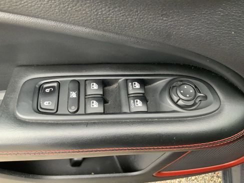 Used 2018 Jeep Compass Trailhawk w/ Navigation Group image 23