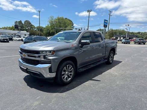 Used 2021 Chevrolet Silverado 1500 LT AWD/4WD image 14