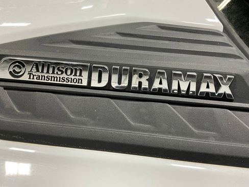 Used 2020 Chevrolet Silverado 3500 LTZ w/ LTZ Plus Package image 29