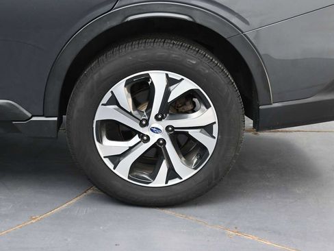 Used 2020 Subaru Outback Limited XT AWD/4WD image 5