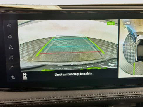 Used 2024 Nissan Ariya AWD image 22