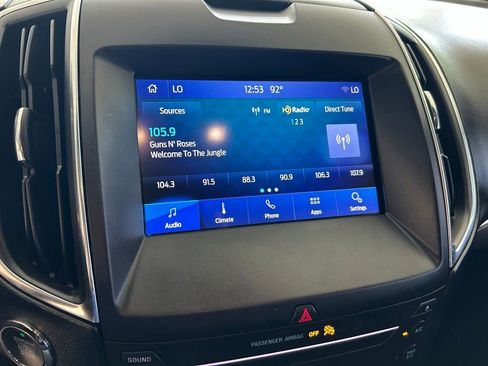 Used 2019 Ford Edge Titanium w/ Cargo Accessory Package FWD image 7