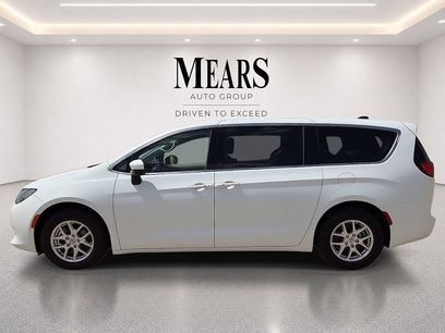 Used 2023 Chrysler Voyager LX
