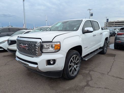 Used 2020 GMC Canyon Denali RWD image 7