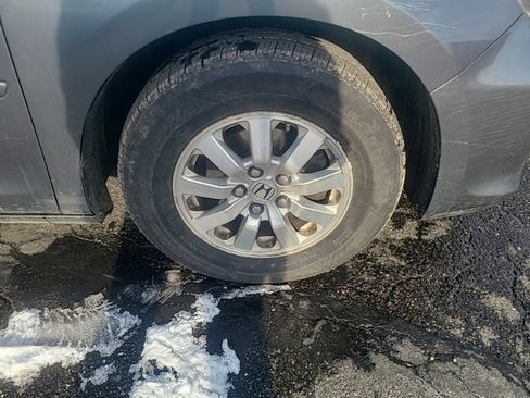 Used 2010 Honda Odyssey EX-L image 7