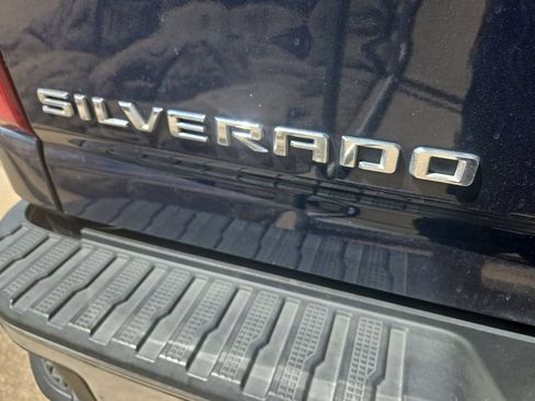 Used 2020 Chevrolet Silverado 2500 LTZ w/ LTZ Texas Edition AWD/4WD image 21