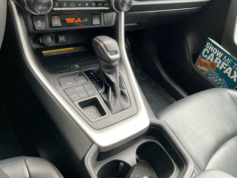 Used 2019 Toyota RAV4 XLE Premium w/ Advanced Technology Package AWD/4WD image 20