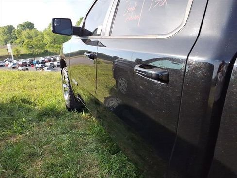 Used 2019 RAM 1500 Big Horn AWD/4WD image 10