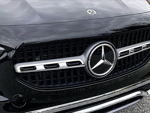 Certified 2025 Mercedes-Benz GLA 250 4MATIC image 36