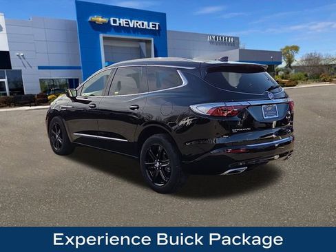 Used 2023 Buick Enclave Essence w/ Experience Buick Package image 6