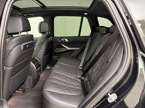 Used 2026 BMW X5 xDrive40i w/ M Sport Package AWD/4WD image 24