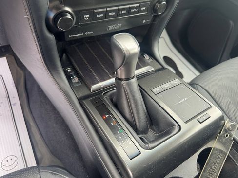 Used 2022 Lexus GX 460 Premium w/ Premium Plus Package AWD/4WD image 21
