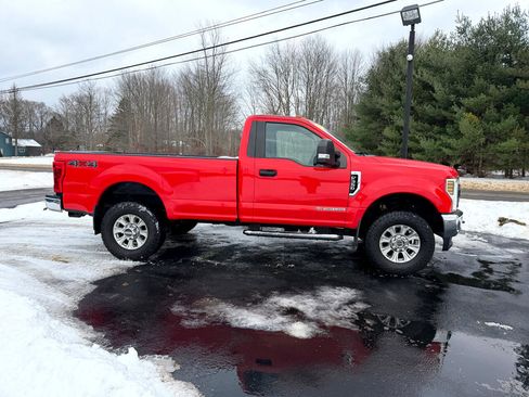 Used 2019 Ford F350 XL w/ XL Value Package image 4