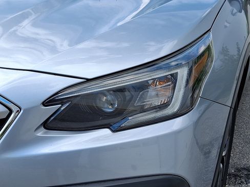 Used 2020 Subaru Outback Premium w/ Popular Package #1 image 9