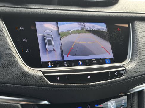 Used 2021 Cadillac XT5 Premium Luxury image 25