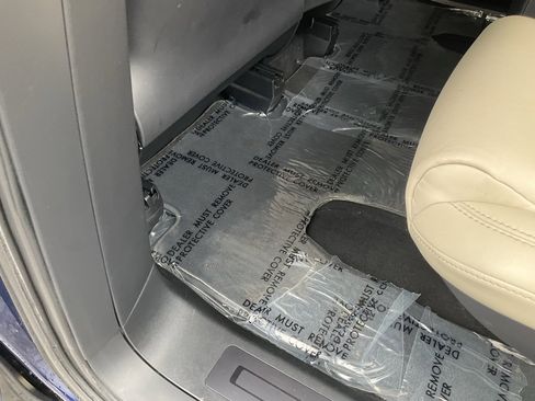 Used 2018 Tesla Model X 100D image 28