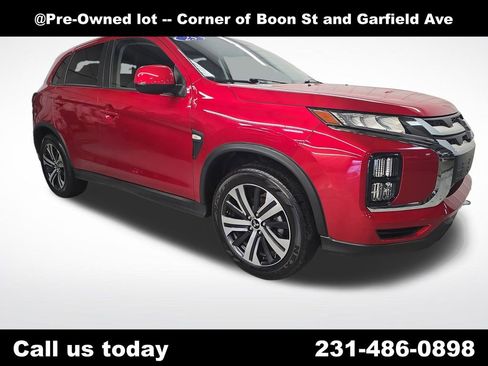 Used 2025 Mitsubishi Outlander Sport AWD image 7