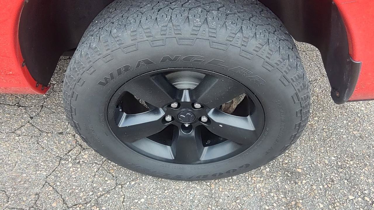 Used 2019 RAM 1500 Express w/ Express Value Package AWD/4WD image 26